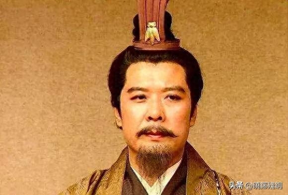 三顾茅庐的意思解释一下（经典故事寓意）
