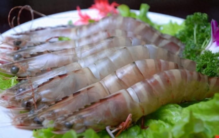 基围虾主要得名是什么（别名叫什么）