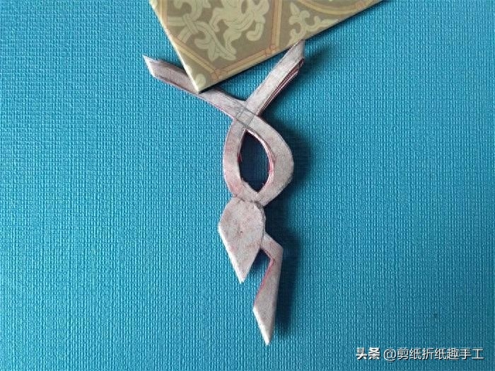 简单窗花剪纸教程步骤图解（简单又漂亮）