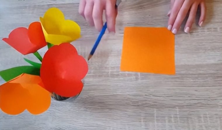 幼儿手工纸花的做法（简单步骤怎么做漂亮）