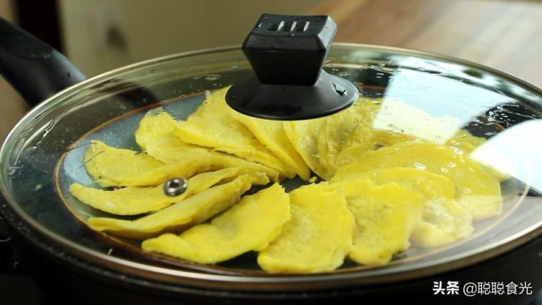 蛋饺的做法家常做法怎样(做蛋饺简单的方法) 蛋饺的做法家常做法怎样(做蛋饺简单的方法)