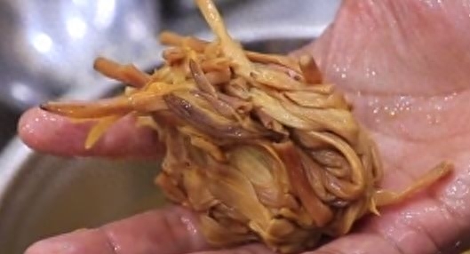 黄花怎么吃好吃又简单(鲜黄花菜的吃法与做法) 黄花怎么吃好吃又简单(鲜黄花菜的吃法与做法)