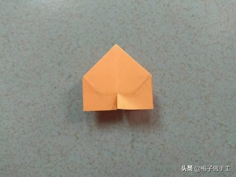 心的折法教程(桃心的折叠方法步骤图解) 心的折法教程(桃心的折叠方法步骤图解)