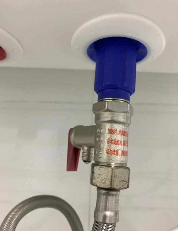 电热水器的使用方法和注意事项（正确使用教程）