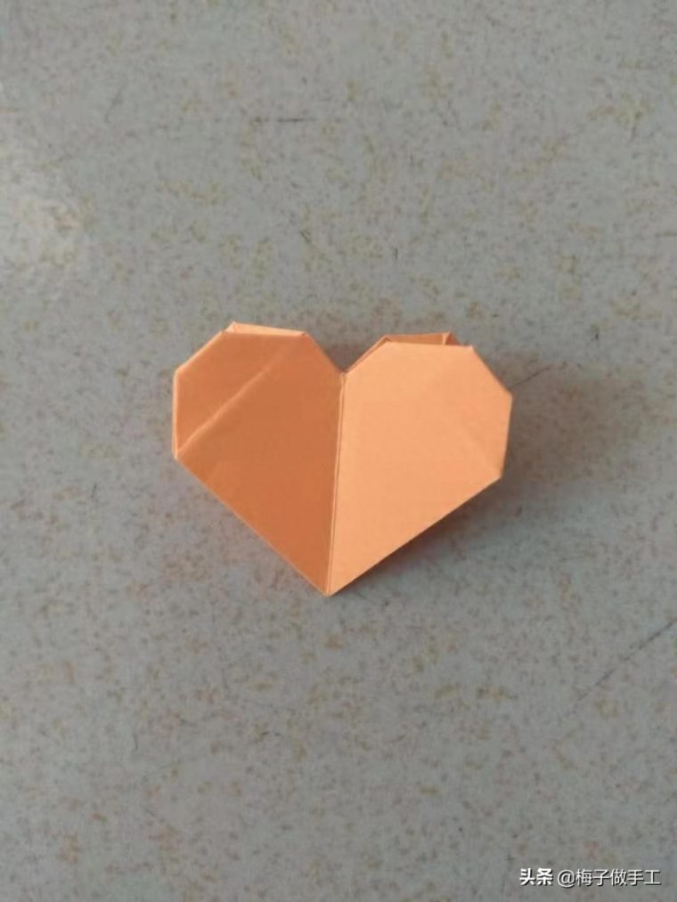 心的折法教程(桃心的折叠方法步骤图解) 心的折法教程(桃心的折叠方法步骤图解)
