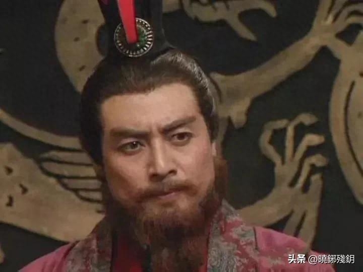 三顾茅庐的意思解释一下（经典故事寓意）