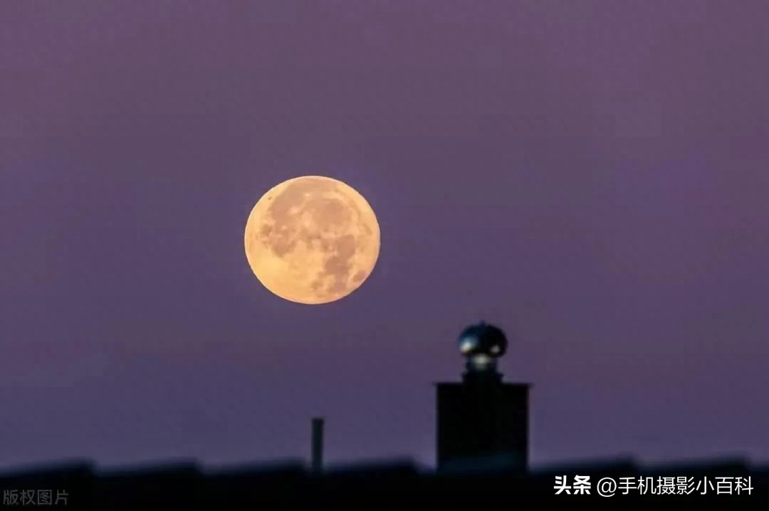 普通手机拍月亮参数模式技巧（怎么照月亮特别清楚没有光晕方法）